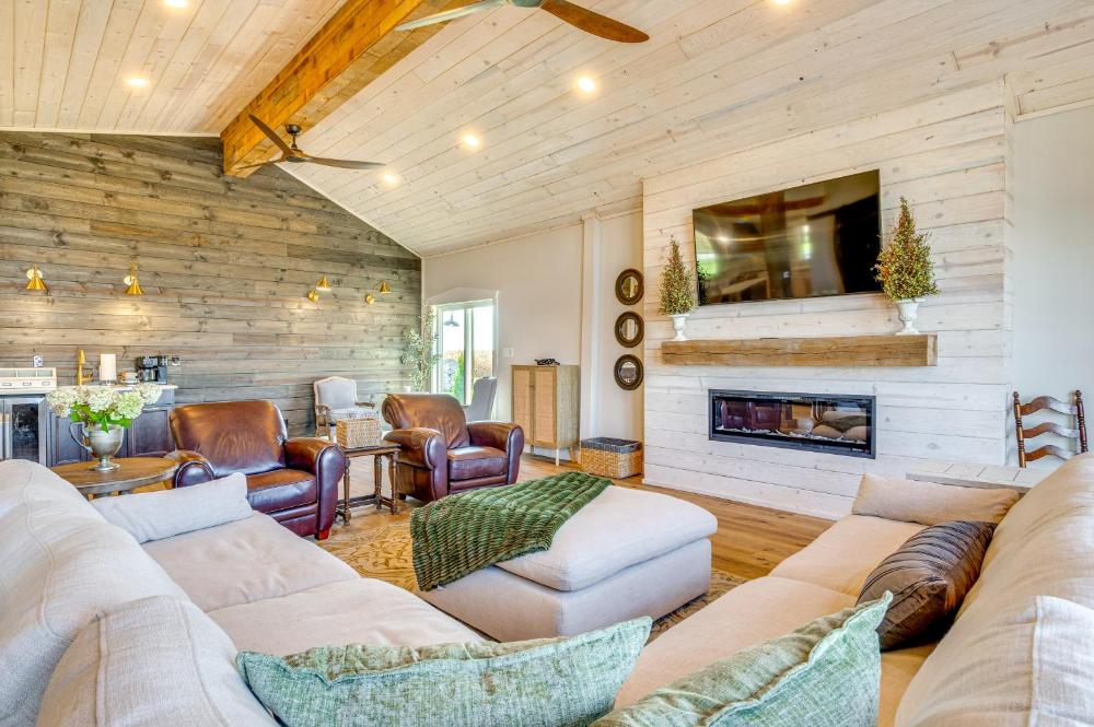 Vacation Home interior